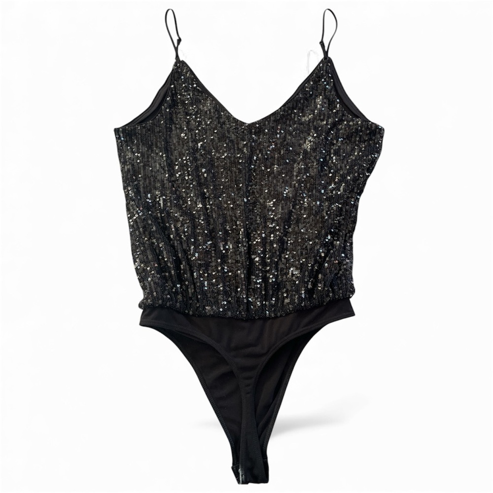 Express Black Sequin Bodysuit with spaghetti straps Size Small - Picture 3 of 13